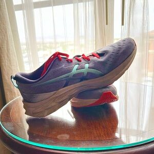 ASICS Men's Running Shoes - NOVABLAST 2 with box